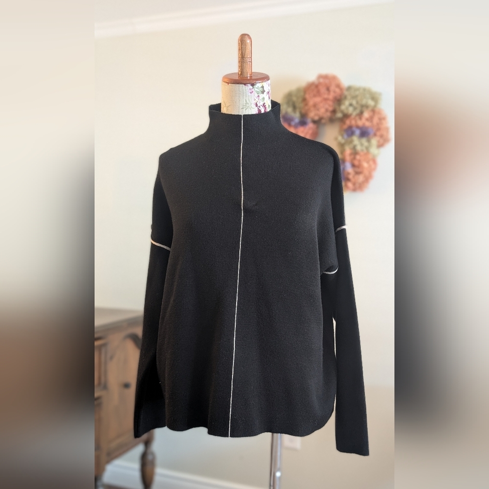 Max‎ Studio London Black Sweater